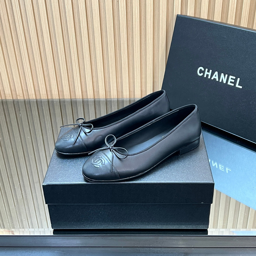 CHANEL 25S BALLET FLATS 20MM IN BLACK CALFSKIN WITH BOW