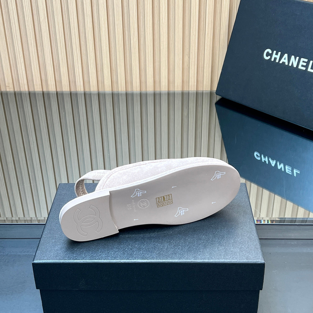 CHANEL 25S BACK STRAP MULE 15MM IN LIGHT GRAY SUEDE SILVER HARDWRE