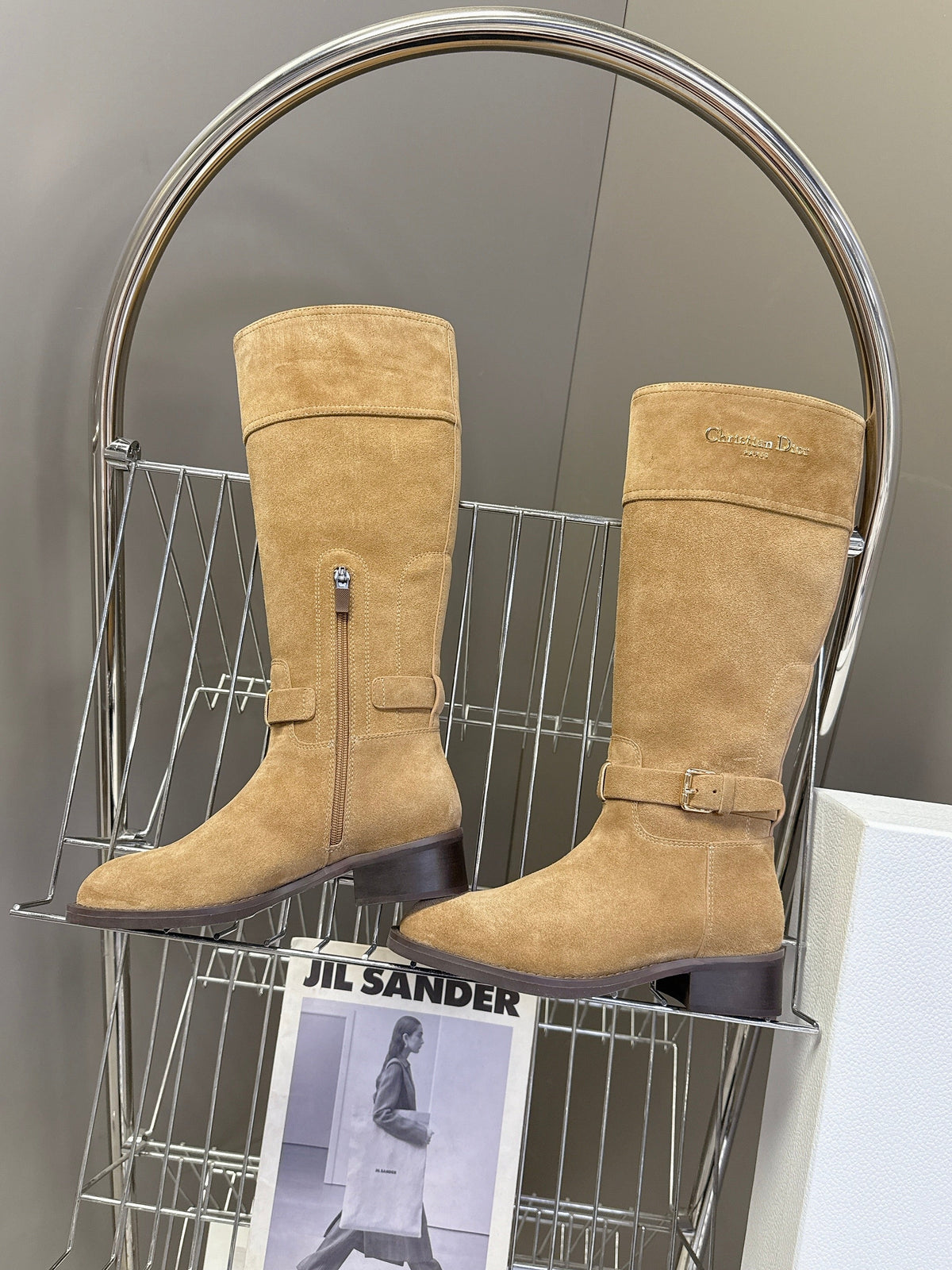 DIOR 25S BROWN HIGH BOOTS IN BEIGE SUEDE