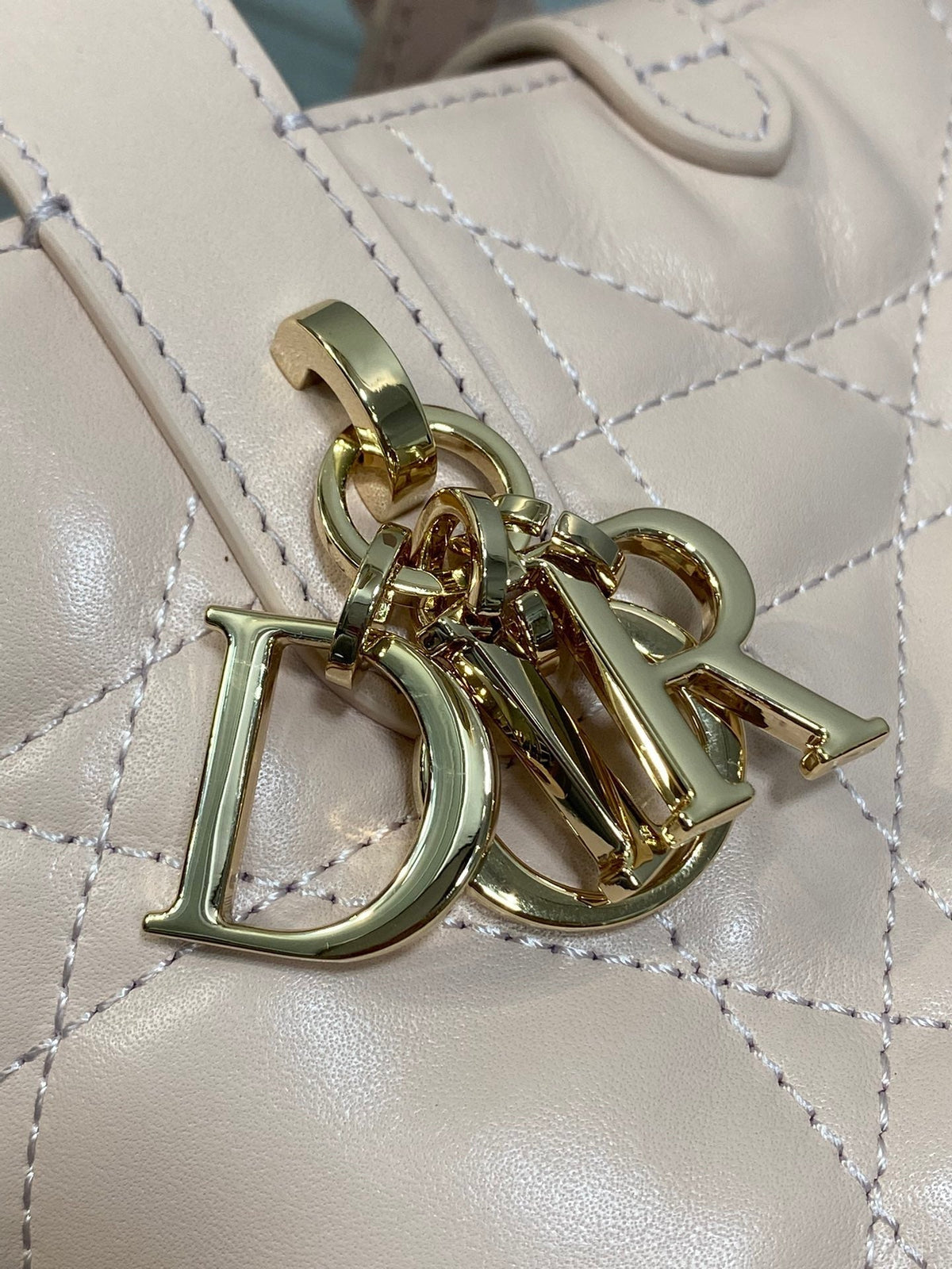 DIOR 25S ALWAYS MINI BAG 13 IN LIGHT PINK MACROCANNAGE CALFSKIN GOLD HARDWRE