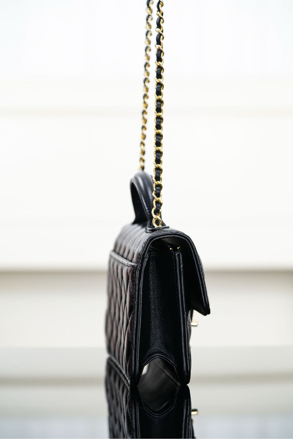 CHANEL 25S TOP HANDLE FLAP 19 CM IN BLACK LAMBSKIN WITH GOLD HARDWARE