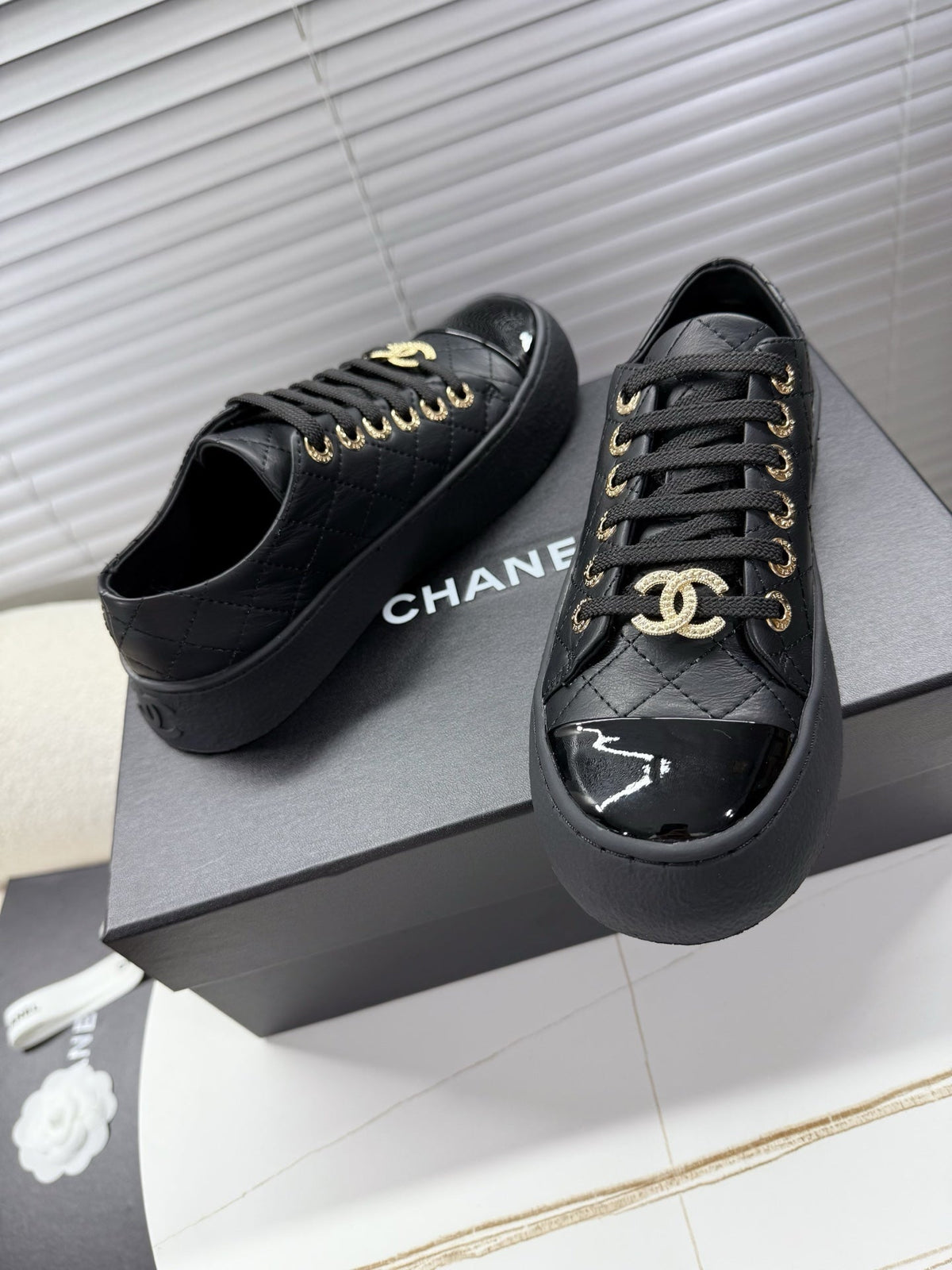 CHANEL 25S TRAINERS BLACK FULL 35MM IN CALFSKIN