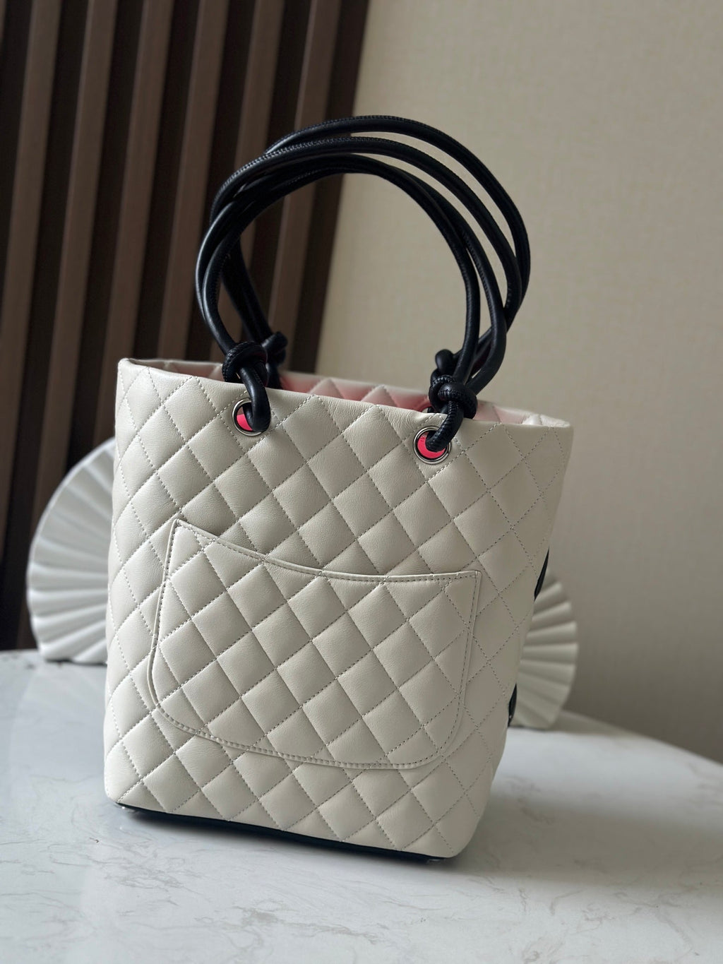 CHANEL 25S CAMBON LIGNE TOTE BAG 24 IN WHITE MIX BLACK CALFSKIN