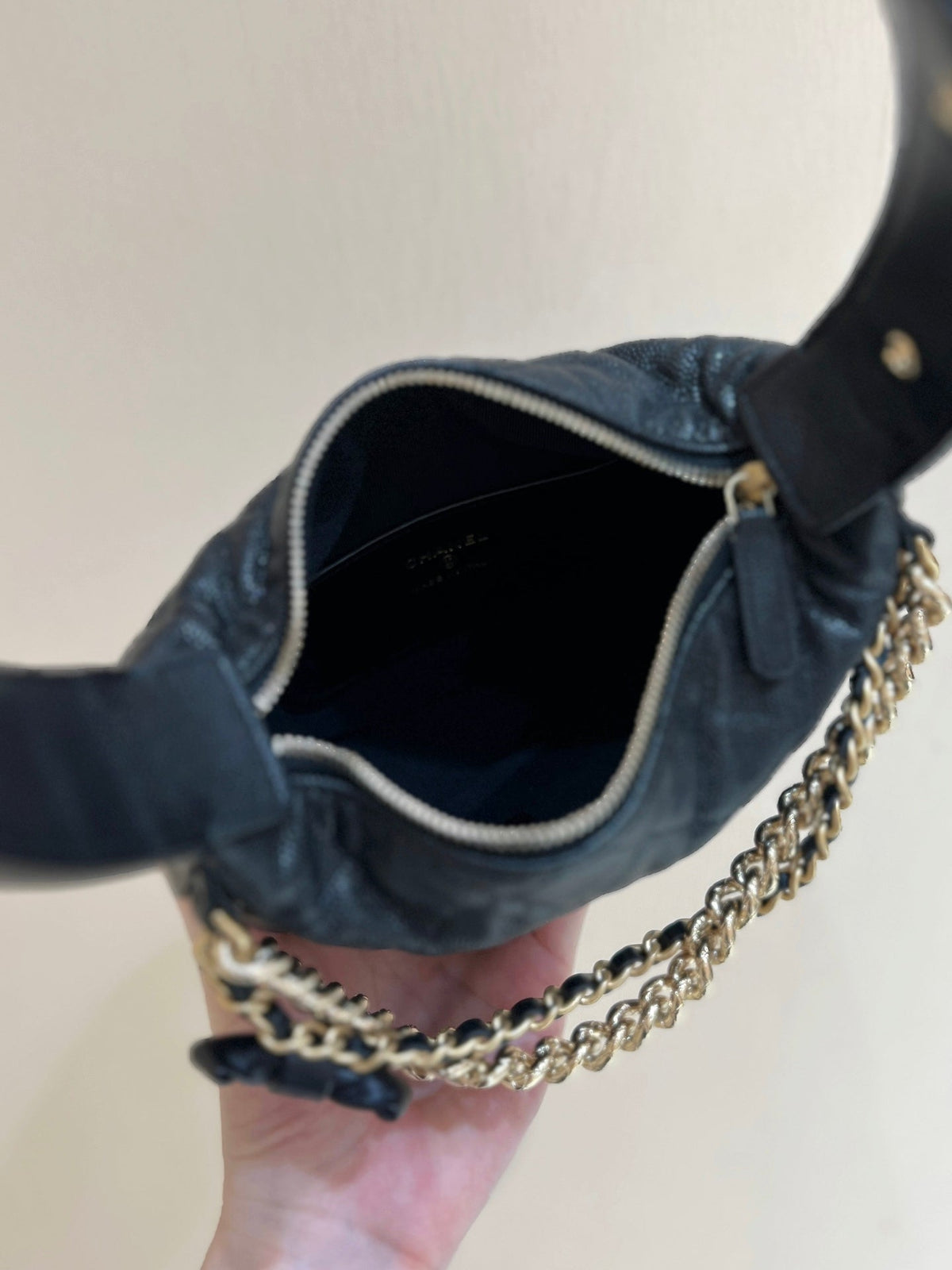 CHANEL 25S HALFMOON BAG 18 IN BLACK CALFSKIN